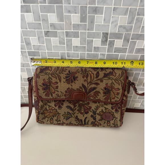 Vintage Liz Claiborne Tapestry Shoulder Bag – 90s Floral Carpet Bag - Picture 5 of 6